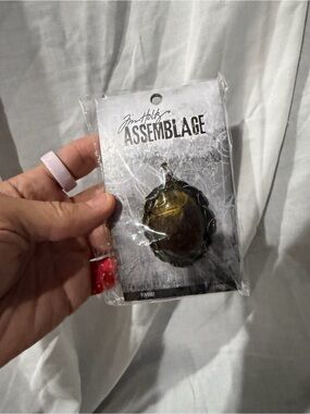 Tim Holtz Assemblage Pendant Necklace - Metallic Brown/Gold